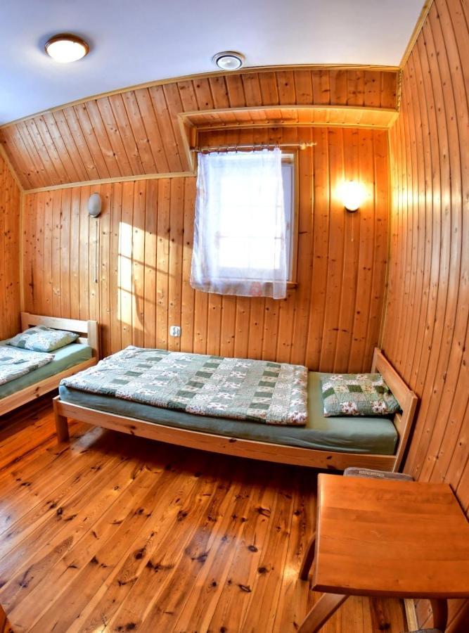 Janowa Chata Клетно Экстерьер фото