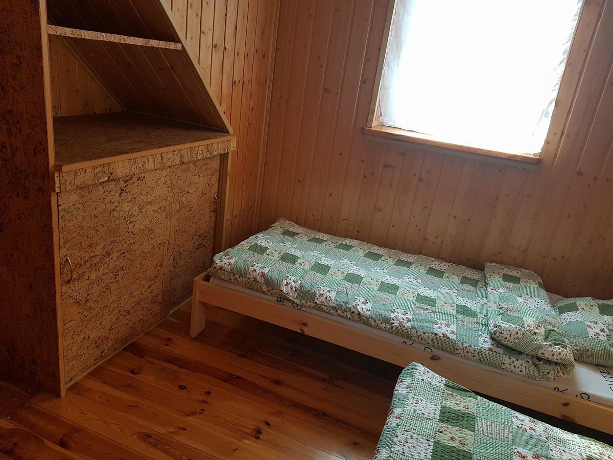 Janowa Chata Клетно Экстерьер фото